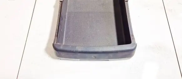 Glove box