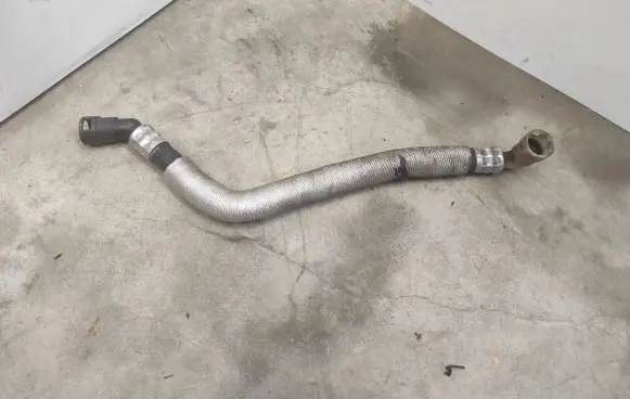 Ford Explorer VI Brake vacuum hose/pipe L1M318N325AAD