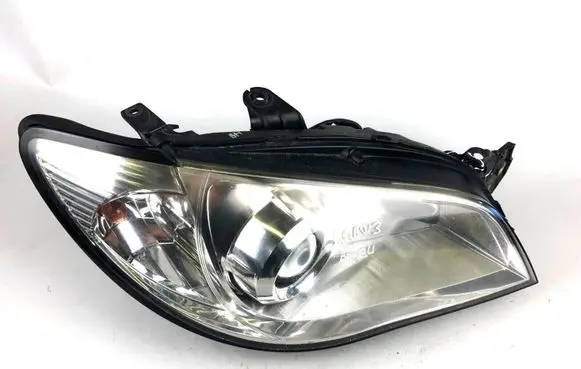 Subaru Impreza II Headlight/headlamp