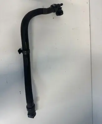 Peugeot 308 Engine coolant pipe/hose 9822405680