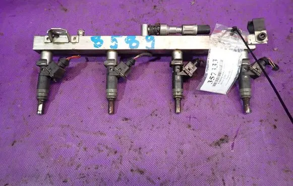 BMW 3 E46 Fuel main line pipe