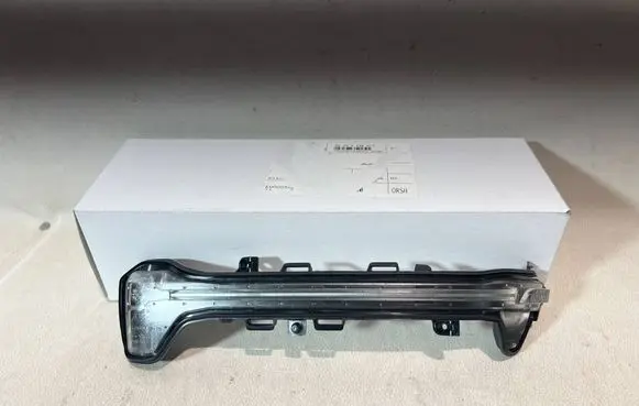 BMW iX Mirror indicator light 9448673
