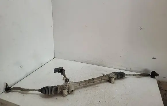 Toyota Yaris Steering rack