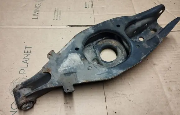 Chrysler Crossfire Rear control arm