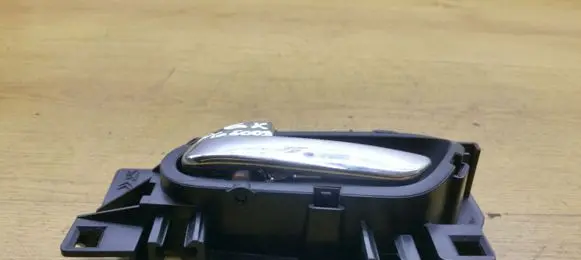 Peugeot 5008 Rear door interior handle 9683446177