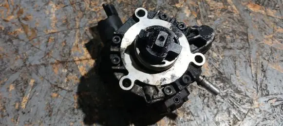 Citroen C4 Grand Picasso Fuel injection high pressure pump