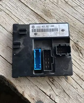 Audi A8 S8 D3 4E Comfort/convenience module 4F0907289 4E0910289A 5DK00843205