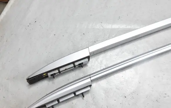 Nissan Qashqai Roof bar rail 