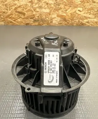Ford Fiesta Heater fan/blower 3137231000 0130115551 BB8E2H18456