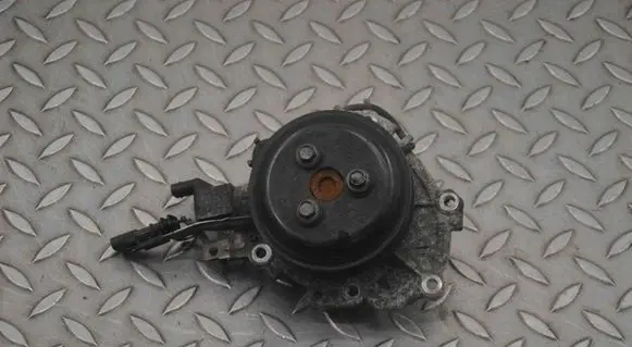 Land Rover Range Rover Evoque L538 Water pump GX738509AA