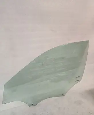 Volvo XC40 Front door window glass four-door 32244797