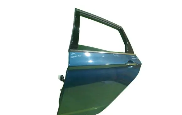 Hyundai i40 Rear door LEWE