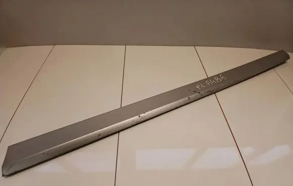 Audi A4 S4 B6 8E 8H Front door trim (molding)