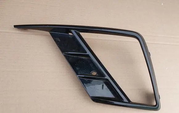 Seat Ibiza V (KJ) Front bumper lower grill 6F0853665C