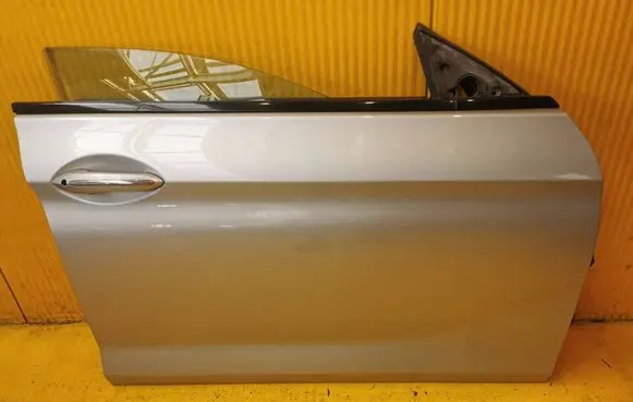 BMW 6 F06 Gran coupe Front door