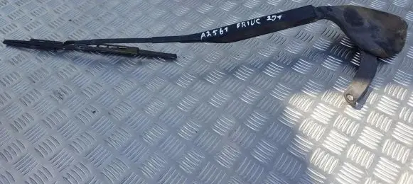 Toyota Prius (XW10) Front wiper blade arm 5b6305