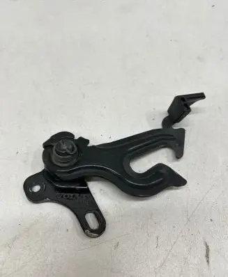 Volvo V60 Engine bonnet/hood lock/catch U9H1A 31218511