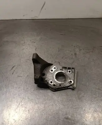 Peugeot 308 Fuel pump bracket 9684778280