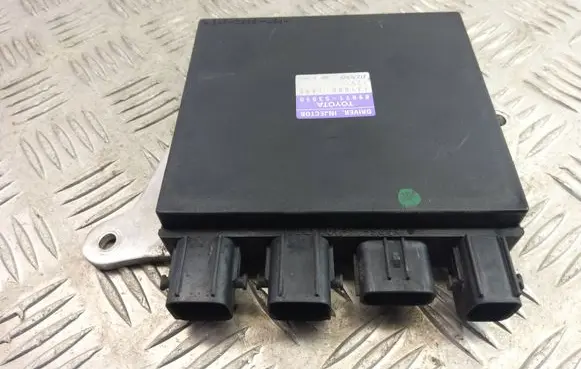 Lexus GS 300 350 430 450H Fuel injection control unit/module 8987153010 1310001490