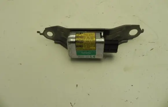 Toyota Prius (XW20) Airbag deployment crash/impact sensor 8983447020 X776