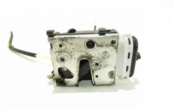 Audi A4 S4 B5 8D Rear door lock 4A0839015G