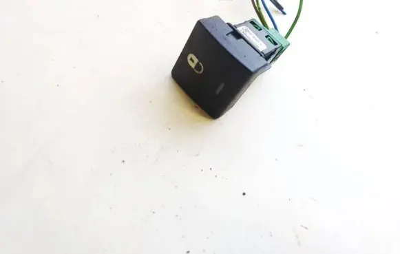 Peugeot Partner Central locking switch button 96582880xt