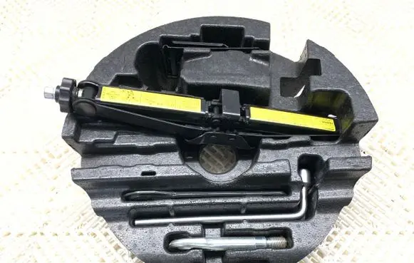 Mercedes-Benz GL X164 Other interior part A1648901614