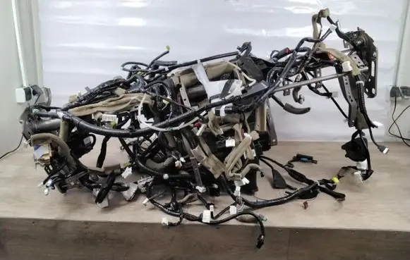 Nissan Leaf I (ZE0) Other wiring loom