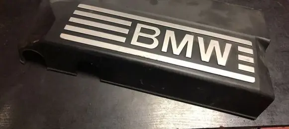 BMW 1 E81 E87 Engine cover (trim) 7530743