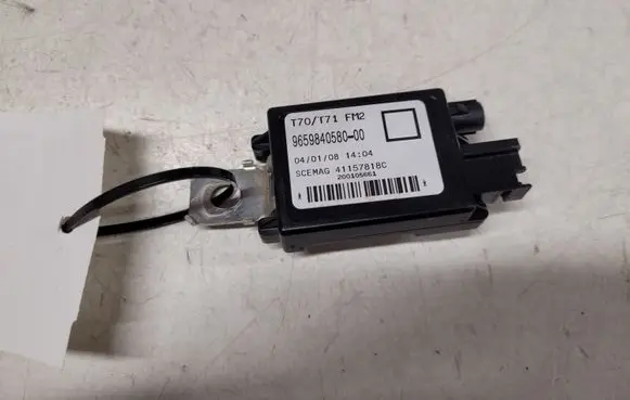 Antenna control unit