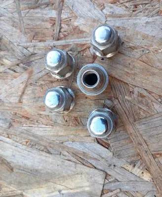 Hyundai i30 Nuts/bolts