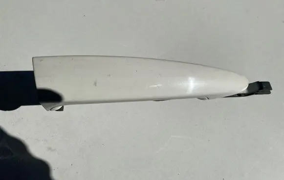 BMW X6 E71 Front door exterior handle E8XR11