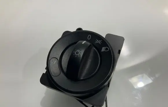 Mercedes-Benz Sprinter W906 Light switch A9065450104 ZGS002 440550