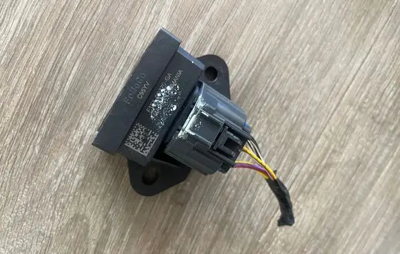 Ford Kuga III Other devices F15A9D370GA