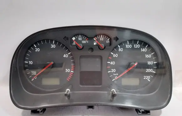 Volkswagen Golf IV Speedometer (instrument cluster) 1J0920822B
