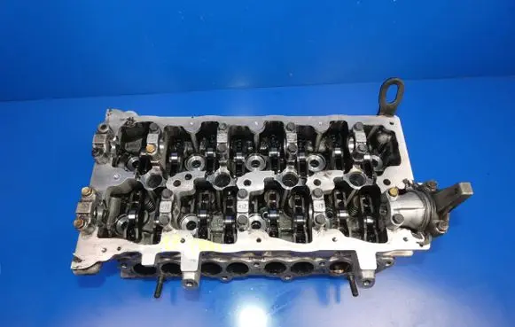 KIA Sportage Engine head 221112A200