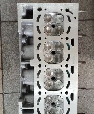 Volkswagen Golf IV Engine head 036103373T