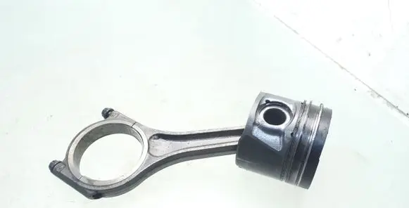 Jaguar S-Type Piston with connecting rod 72700