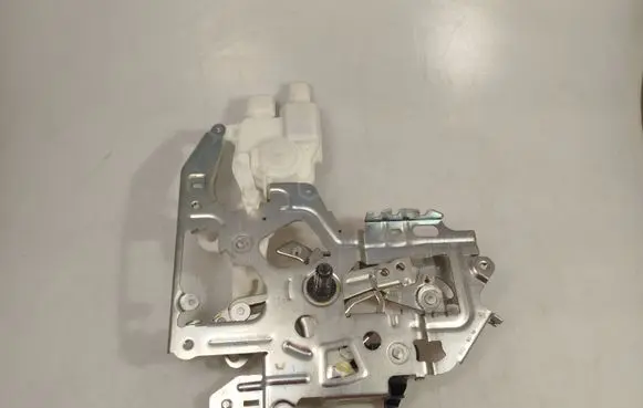 Renault Master III Sliding door lock 826703236R