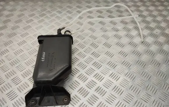 Volkswagen PASSAT B6 Active carbon filter fuel vapour canister 3C0201801E