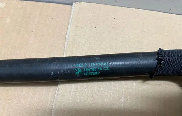 BMW X3 F25 Engine coolant pipe/hose 9119174