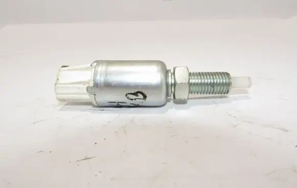 Clutch pedal sensor
