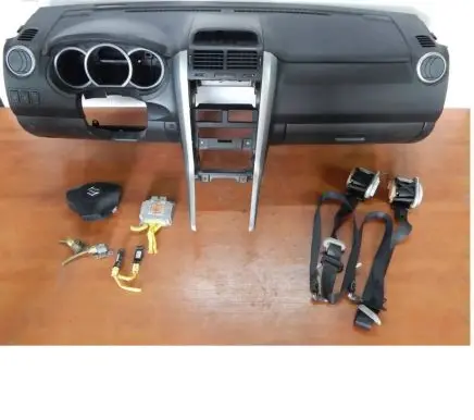 Suzuki Grand Vitara II Dashboard