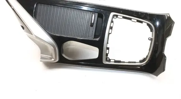 Hyundai i40 Gear shifter surround trim plastic 846703Z900