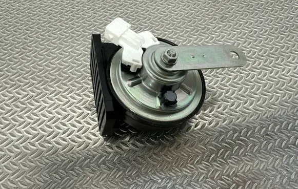Ford Focus Horn signal E3007042