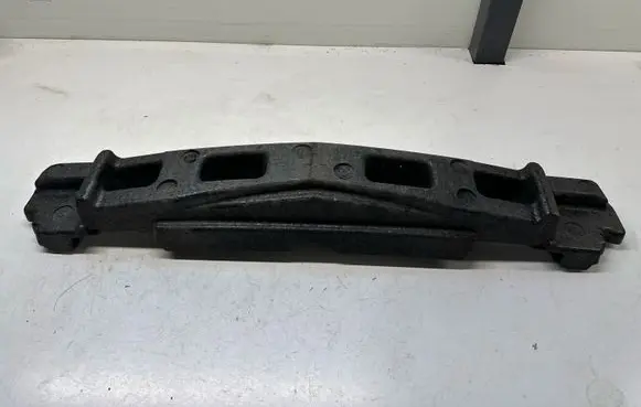 Front bumper foam support bar