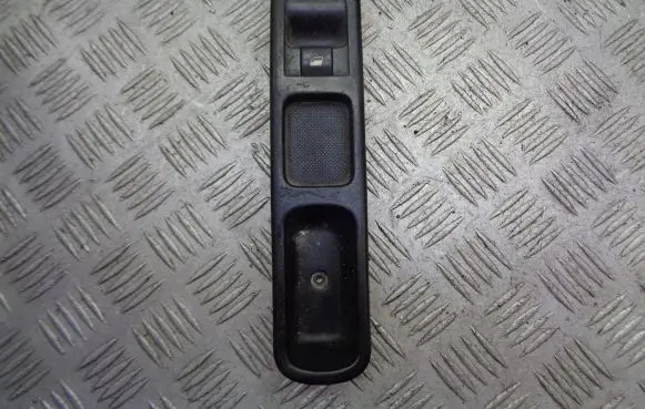 Peugeot 307 Quarter vent window switch 115615326