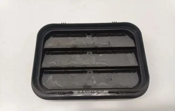 Mercedes-Benz CLA C118 X118 Quarter panel pressure vent A1778304001