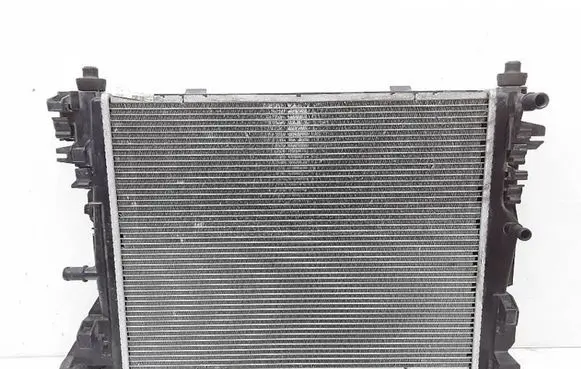 Renault Zoe Coolant radiator 8A7560400