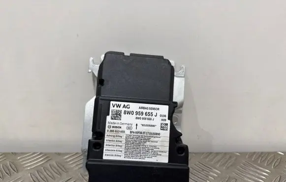 Audi A4 S4 B9 8W Airbag control unit/module 8W0959655J